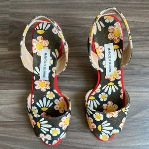 Rare Floral Manolo Blahnik Slingback Peep-Toe Pumps Size 39
